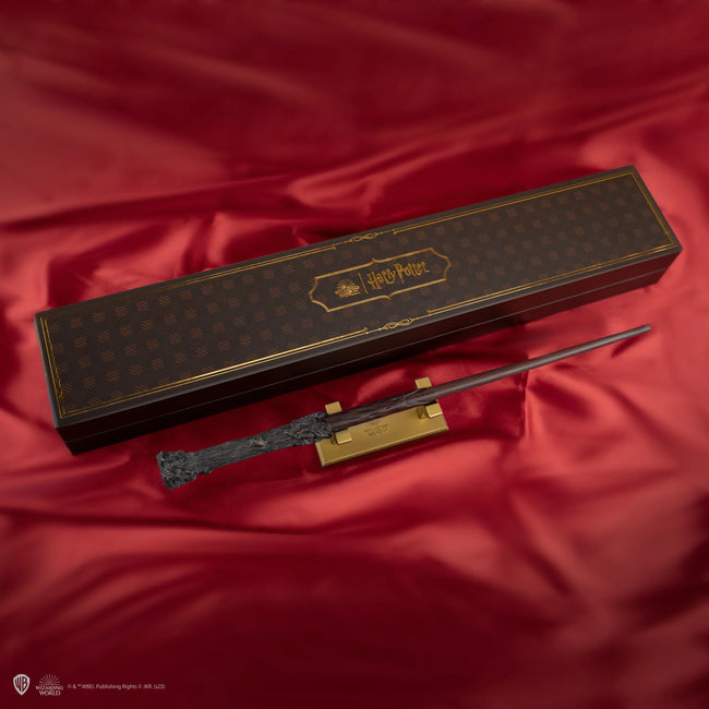 Harry Potter Collector Wand Hover Image