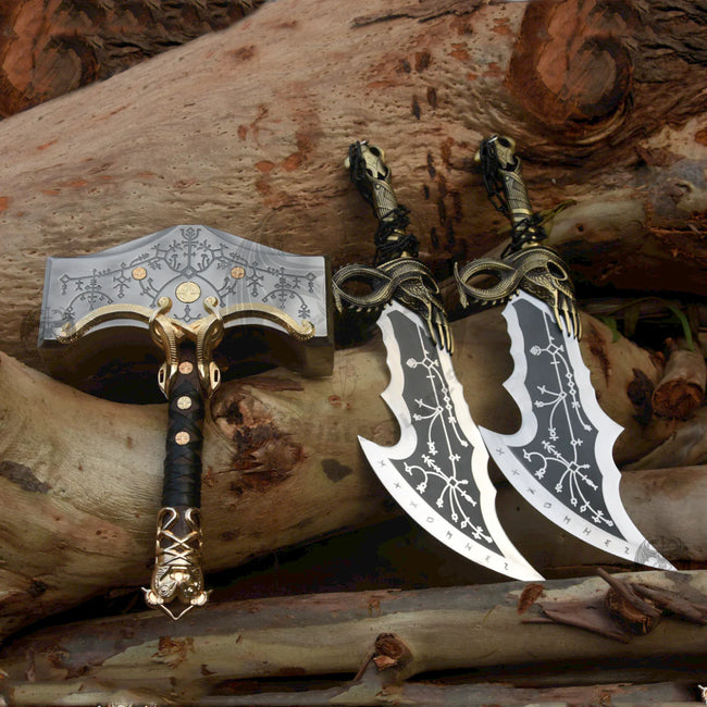 Kratos Blades of Chaos and Thor Hammer Main Image