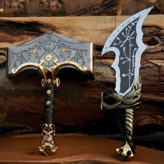 Kratos Blades of Chaos and Thor Hammer