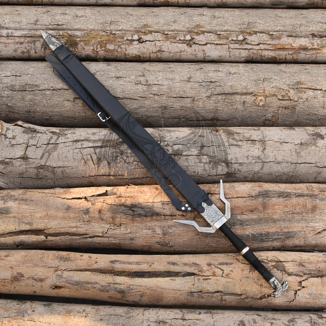 Geralt of Rivia’s Runed Silver Sword Main Image